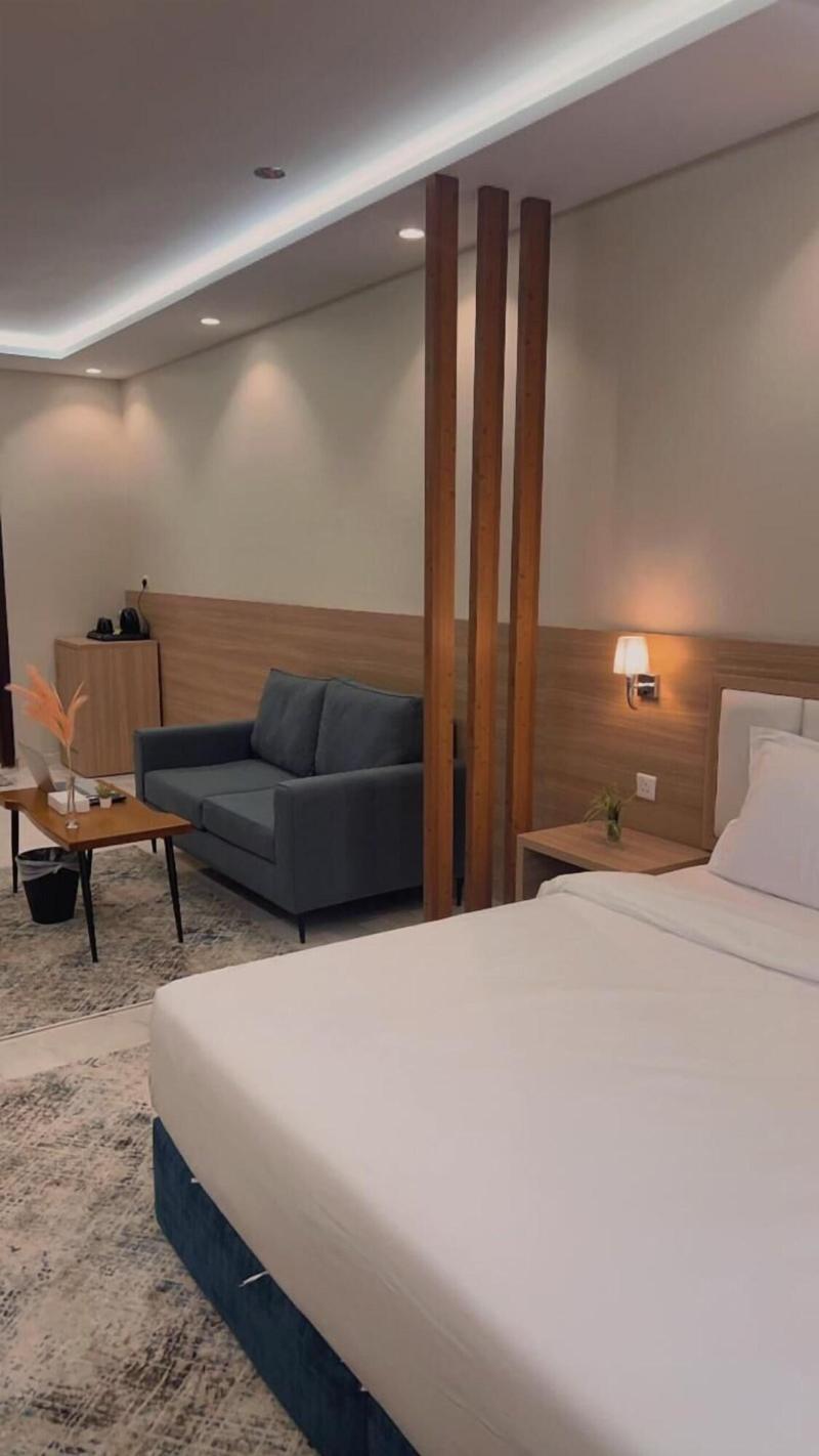 Holiday Plus Mishrifah Apartments image