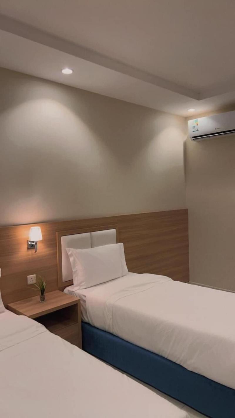 Holiday Plus Mishrifah Apartments image