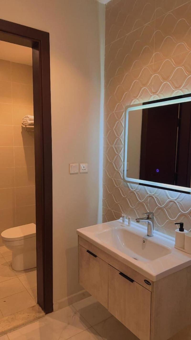 Holiday Plus Mishrifah Apartments image