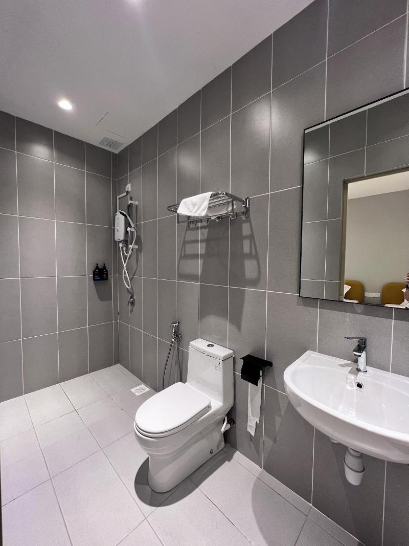 Havona Hotel Ciq Johor Bahru Self Check In image