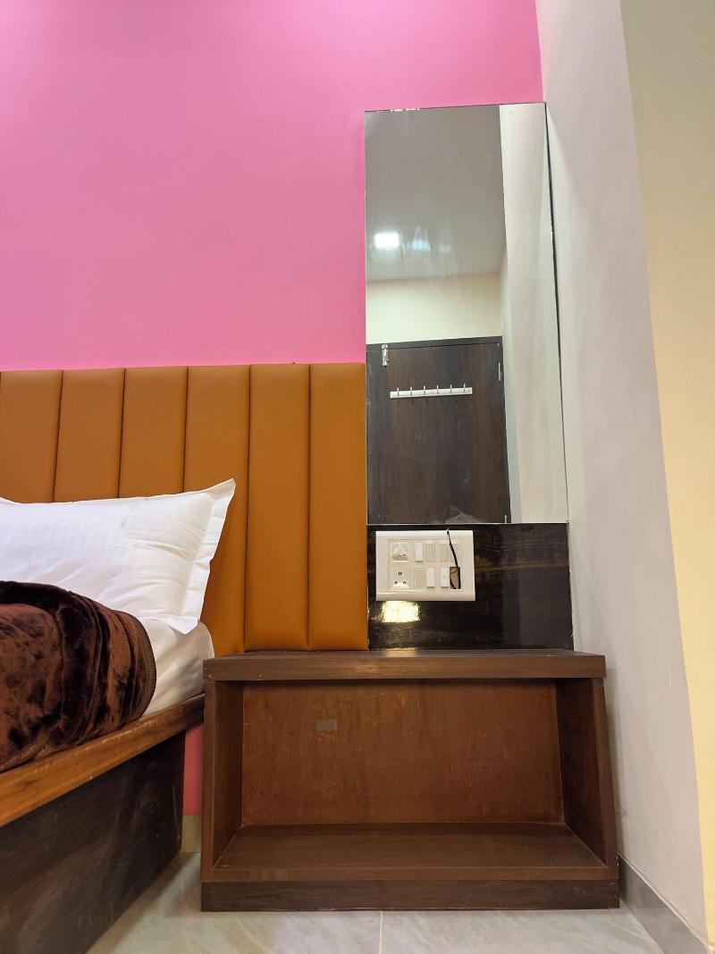 Parel Residency image