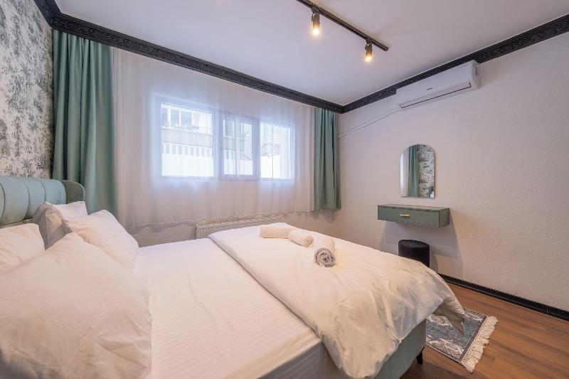 Hexa Apartments Sisli image