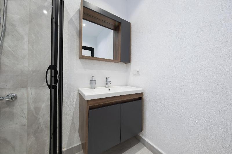 Hexa Apartments Sisli image