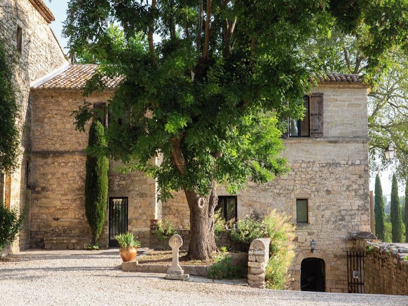 Prieura Saint Nicolas Les Maisons image
