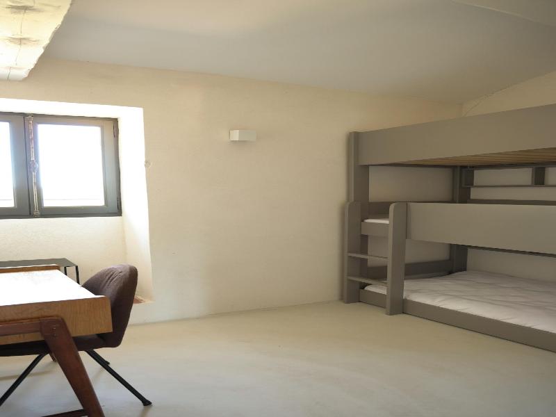 Prieura Saint Nicolas Les Maisons image