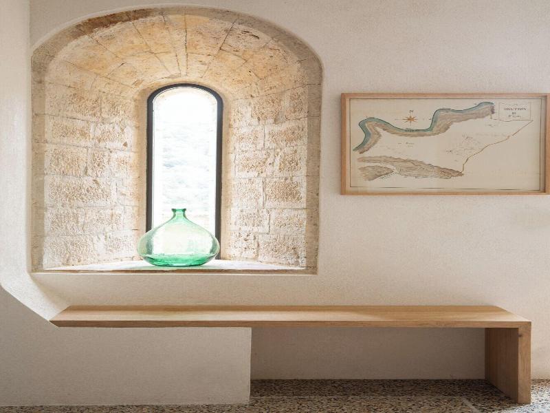 Prieura Saint Nicolas Les Maisons image