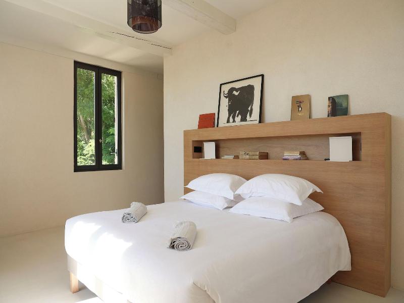 Prieura Saint Nicolas Les Maisons image