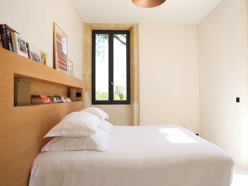 Prieura Saint Nicolas Les Maisons image