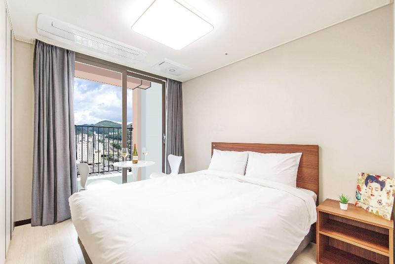 Ariari Hotel image