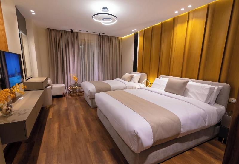 Spire West Hotel image