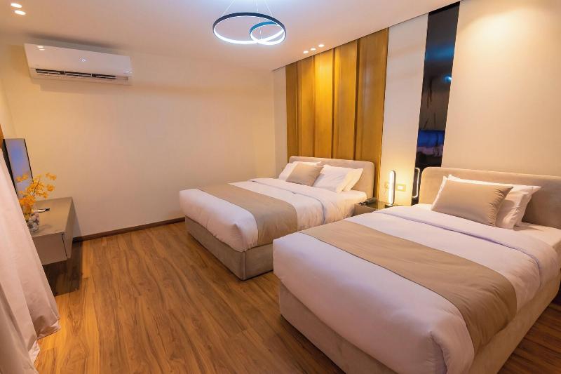 Spire West Hotel image