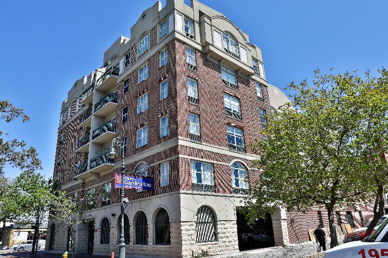 Hilton Garden Inn Historic Savannah