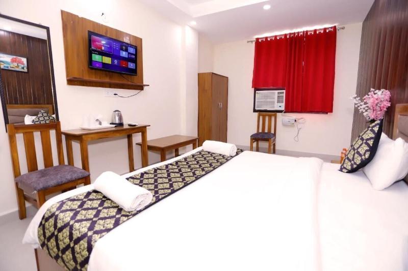 Corporate Inn 52 image
