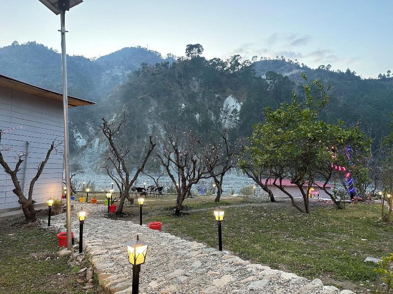 Cabana Riverside Resort image