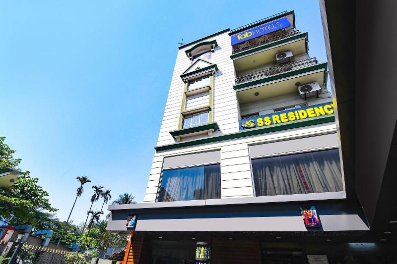 Fabhotel S Residency — general view