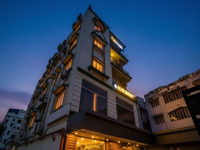 Fabhotel S Residency — general view