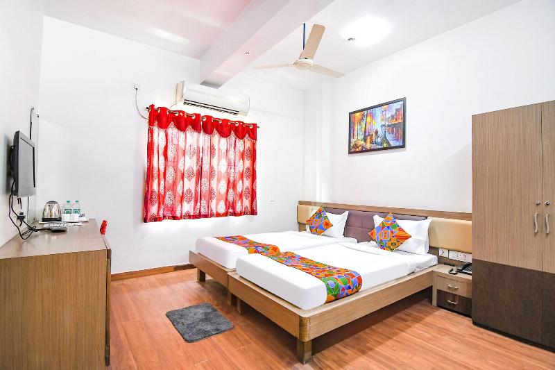Fabhotel S Residency image