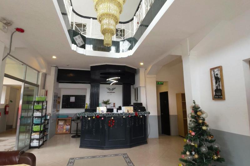 Bluewing Hotel Angeles Powered By Cocotel image