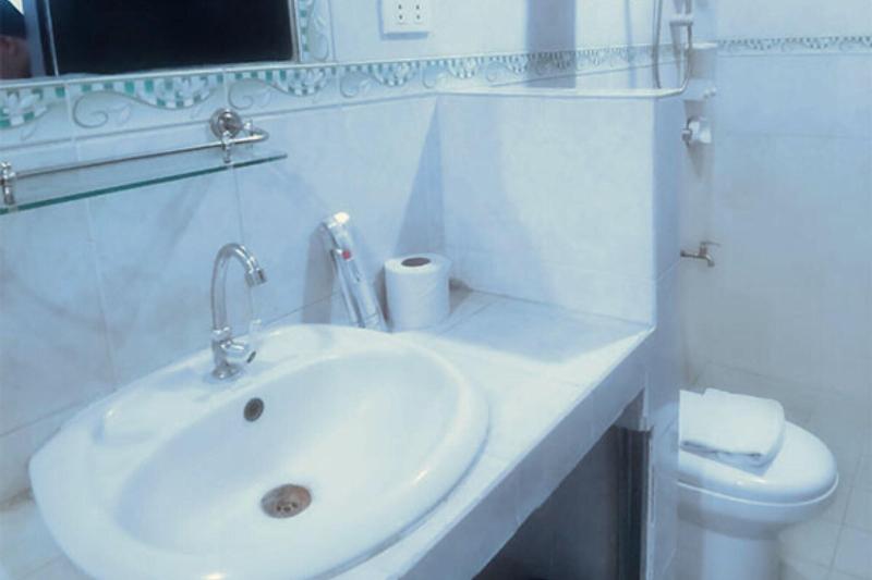 Bluewing Hotel Angeles Powered By Cocotel image