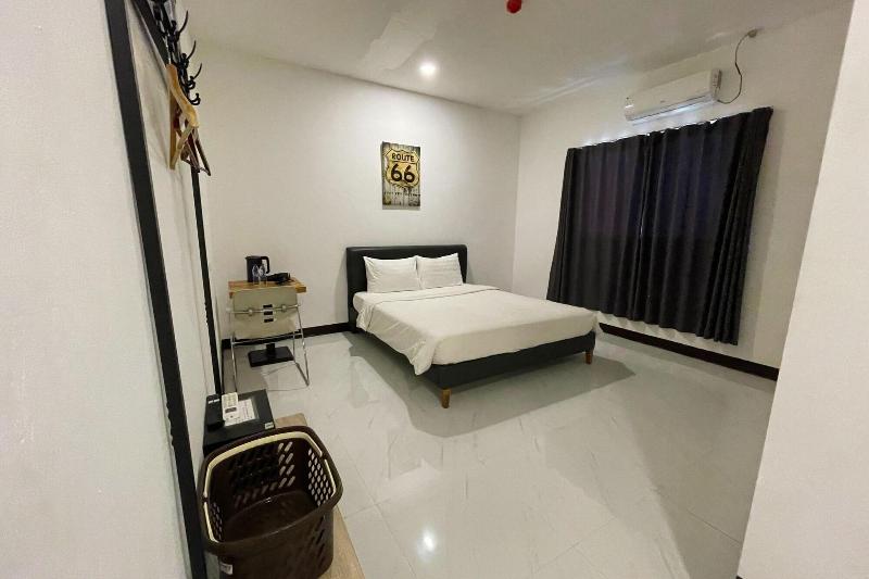 Bluewing Hotel Angeles Powered By Cocotel image