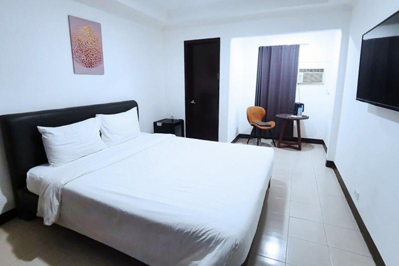Bluewing Hotel Angeles Powered By Cocotel image