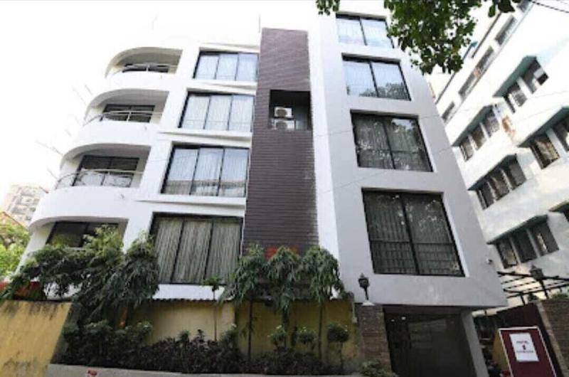 Hotel Ballygunge Luxury image