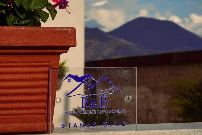 Vesuvio Home Capodichino Blue image