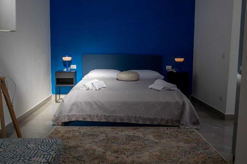 Vesuvio Home Capodichino Blue image
