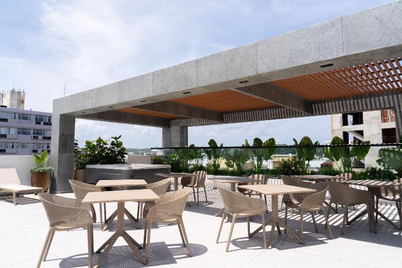 Delamar Hotel image