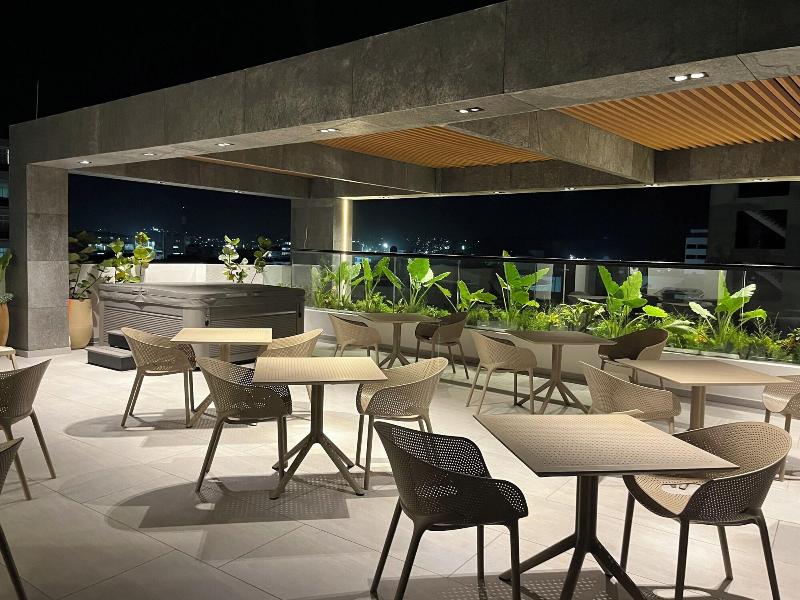 Delamar Hotel image