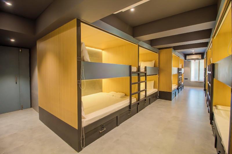 Mumbai Dorms image