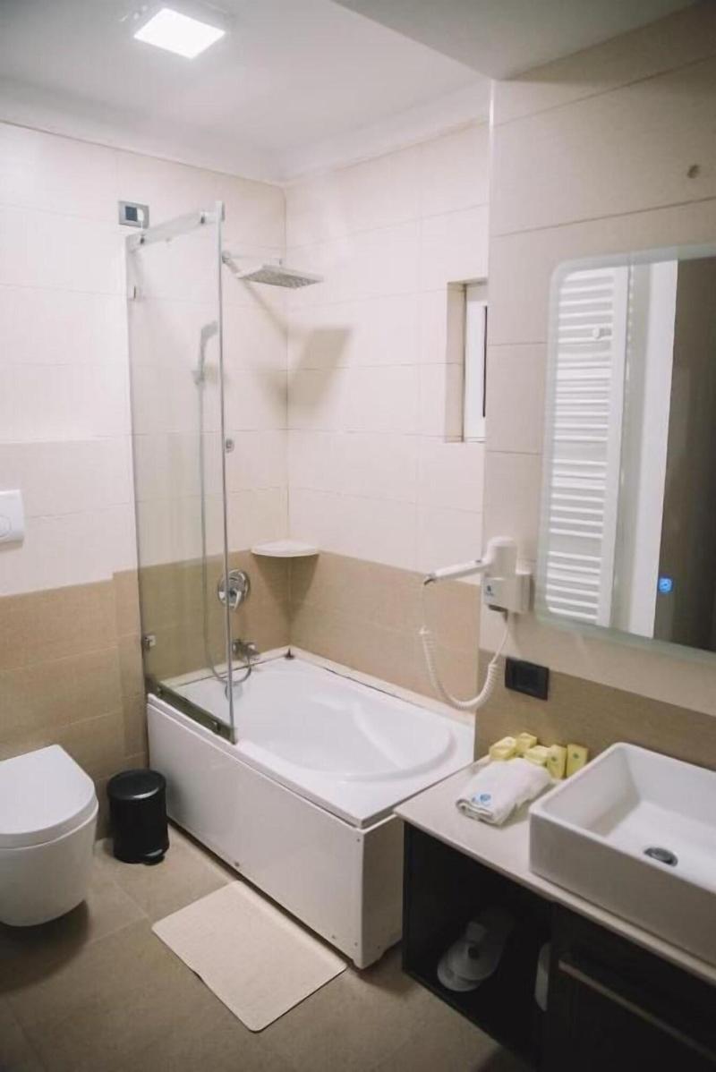 Petriti Spa image