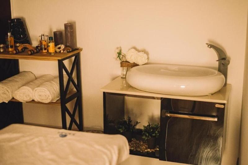 Petriti Spa image