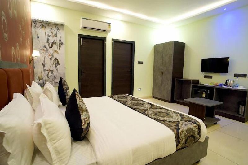 Vivan Palace image