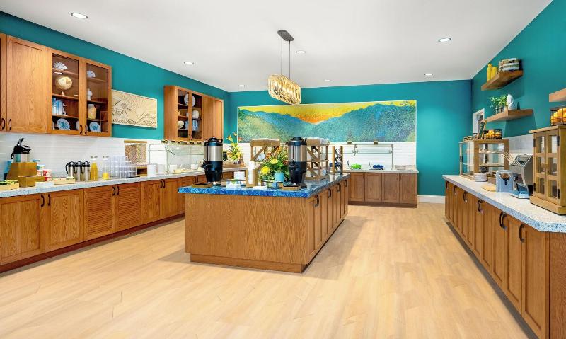 Compass Hotel By Margaritaville image