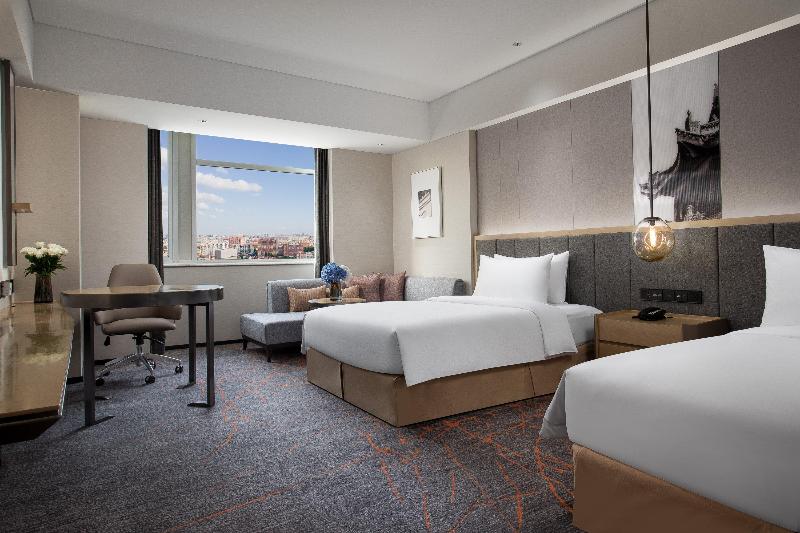 Crowne Plaza Shanghai Fudan image