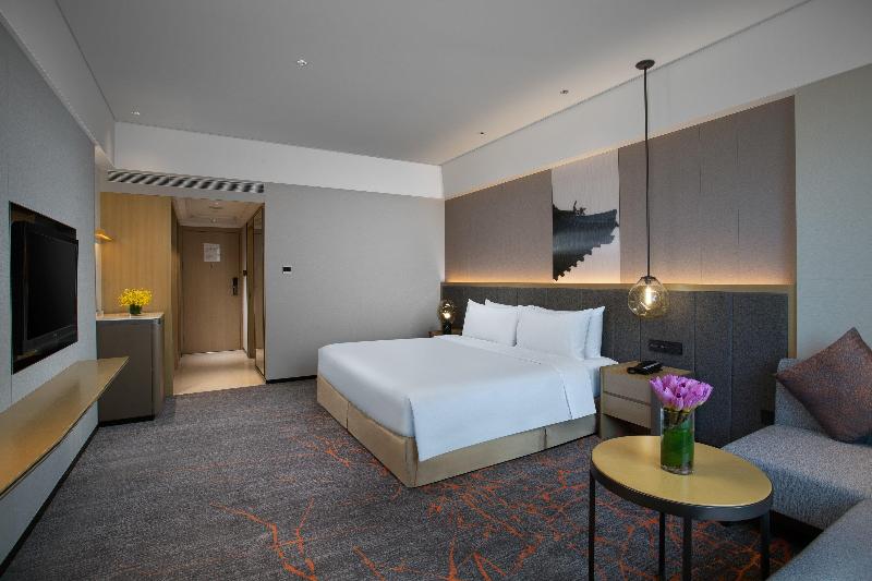 Crowne Plaza Shanghai Fudan image