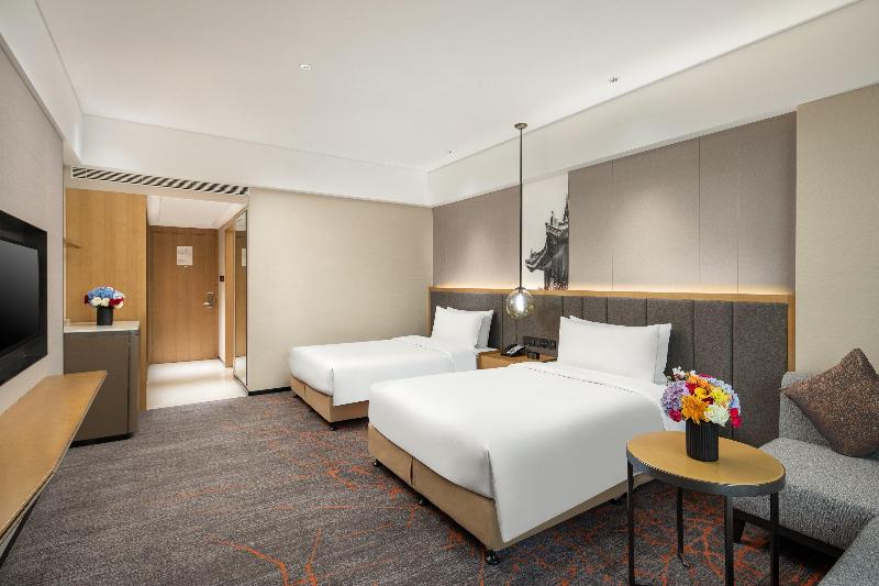 Crowne Plaza Shanghai Fudan image