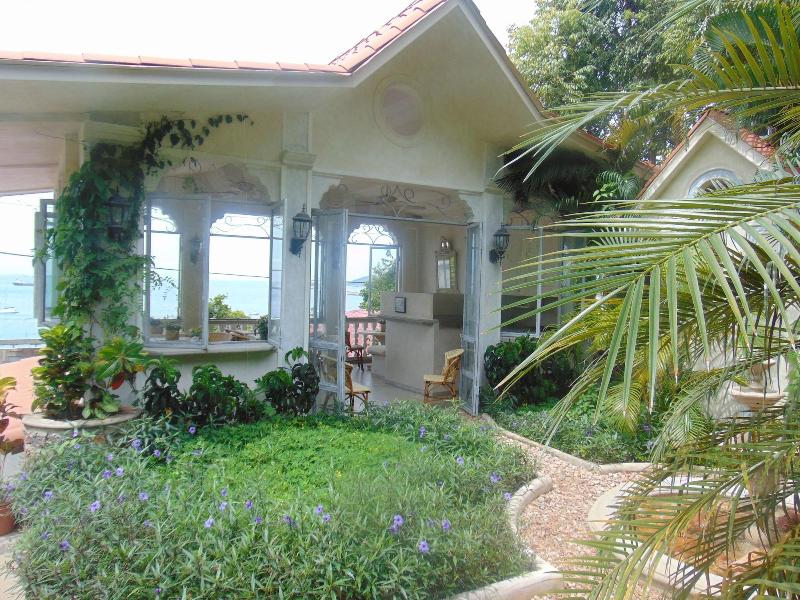 Villa Caprichosa — general view
