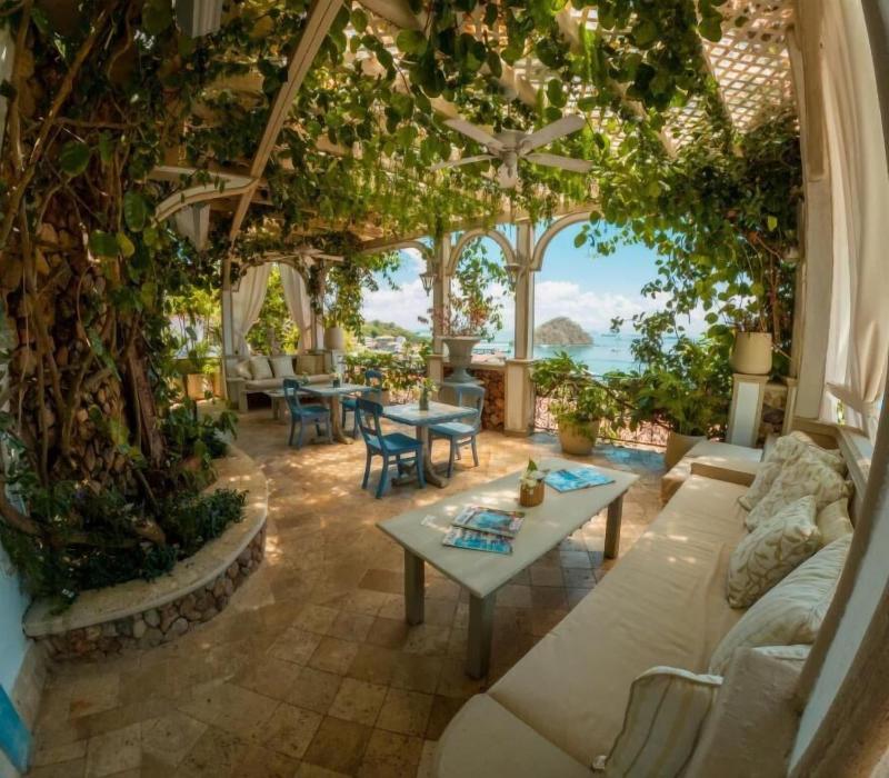 Villa Caprichosa image