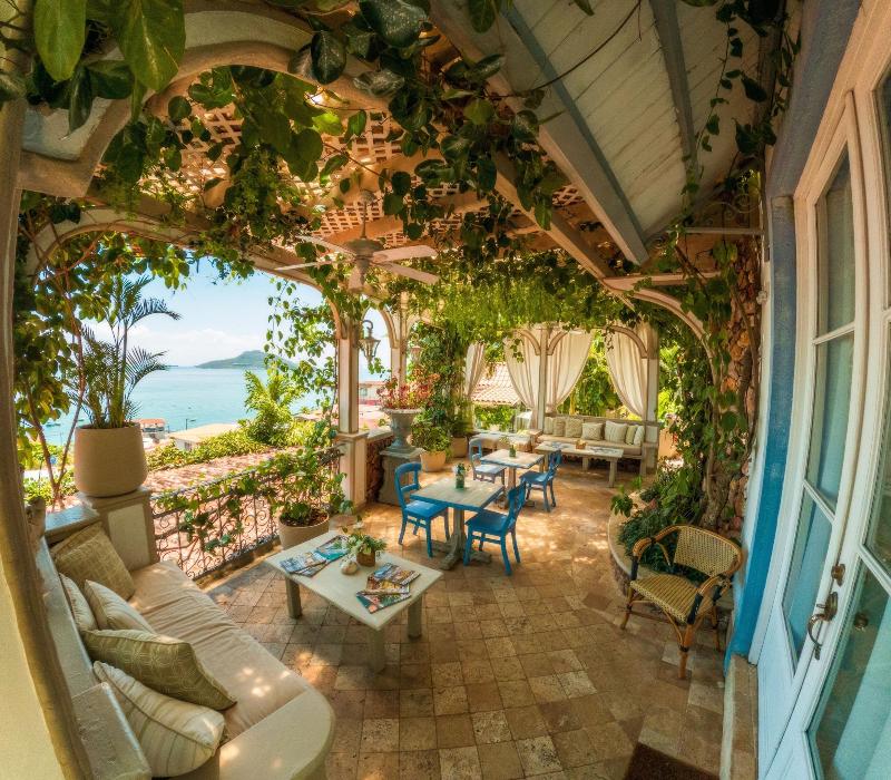 Villa Caprichosa image