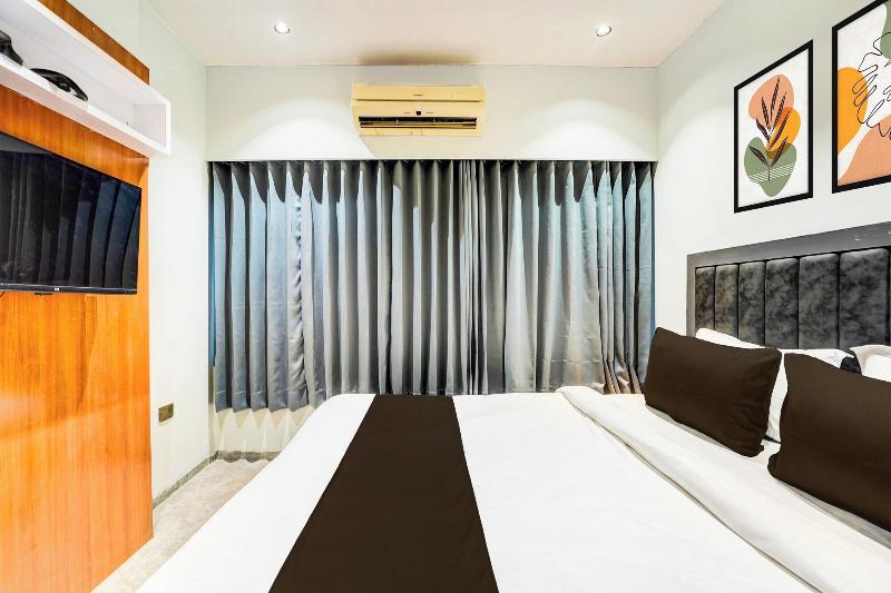 Hotel Relax Inn image