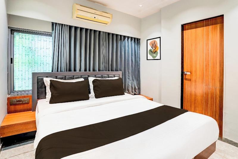 Hotel Relax Inn image