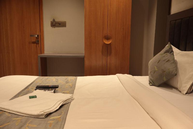 Hotel Relax Inn image