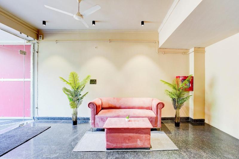 Hotel Royal City image