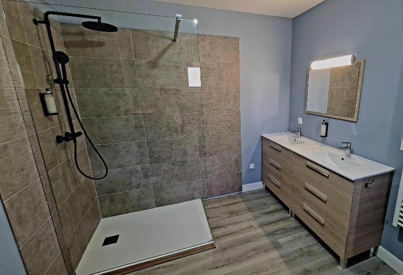 Charda Spa image