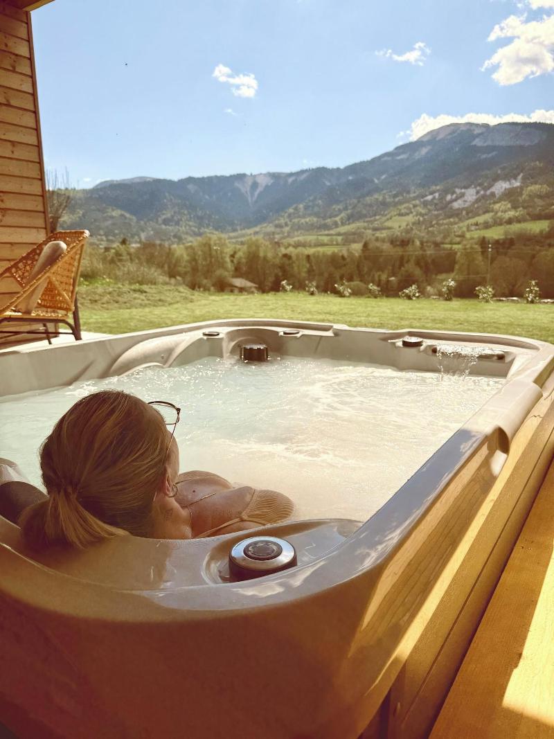 Charda Spa image