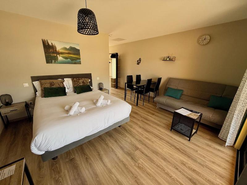 Charda Spa image