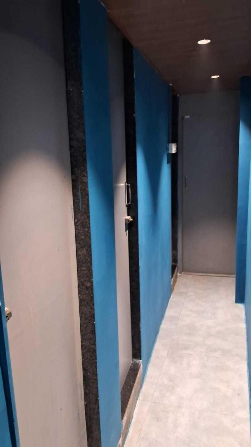 Sinhassan Dormitory Hostel image