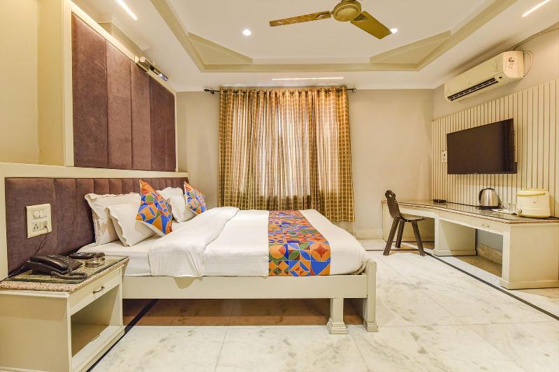 Fabhotel Prem Bihari image